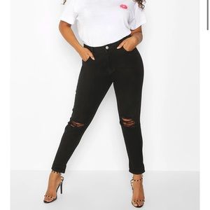 Plus Ripped Knee Mom Jeans